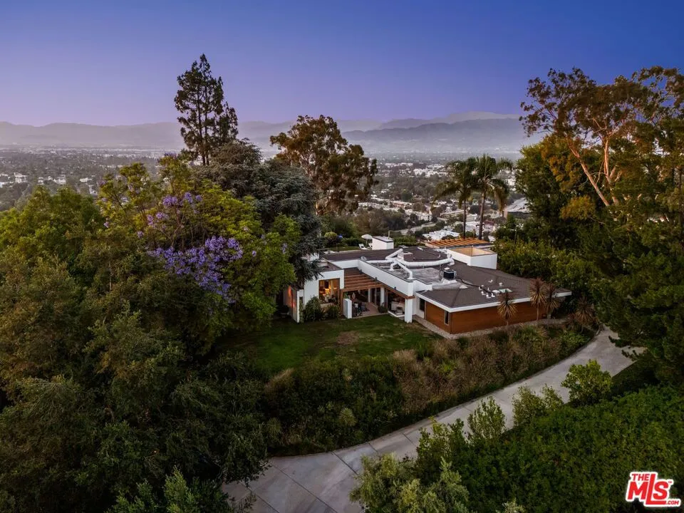 11531 Amanda Drive, Studio City, California 91604 home-pic-58